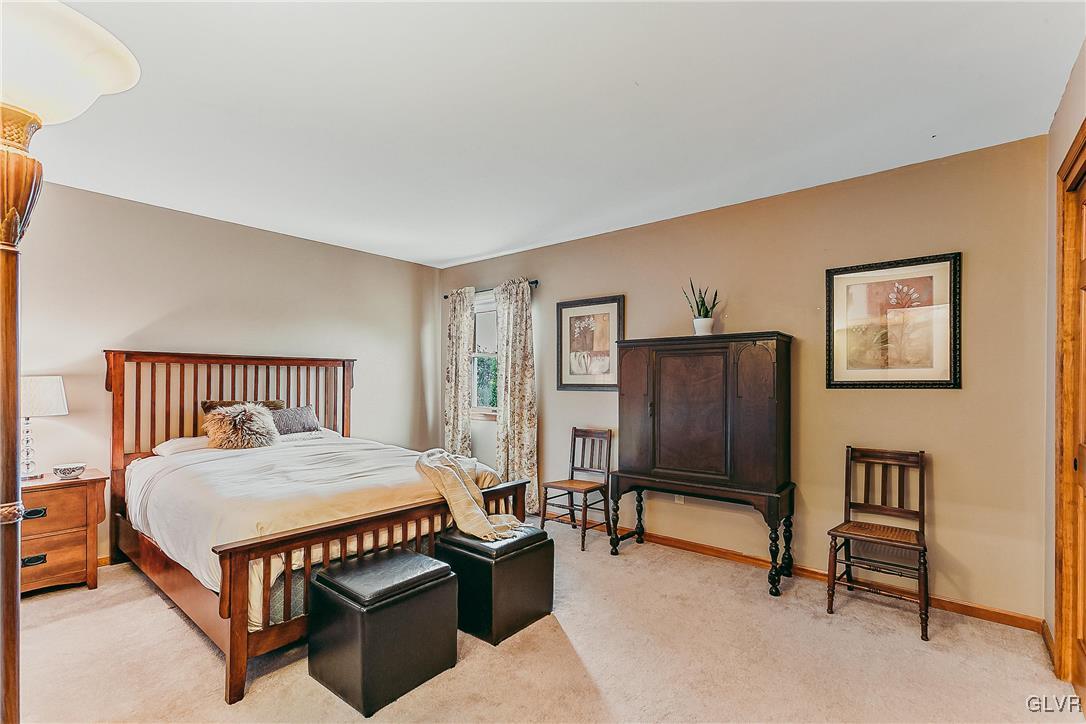 4216 Lakeside Drive Coplay, PA 18037 - Photo 14 of 36