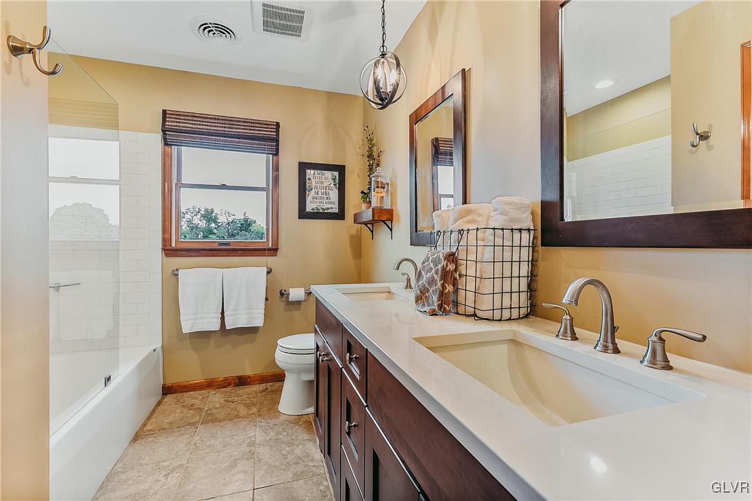 4216 Lakeside Drive Coplay, PA 18037 - Photo 16 of 36