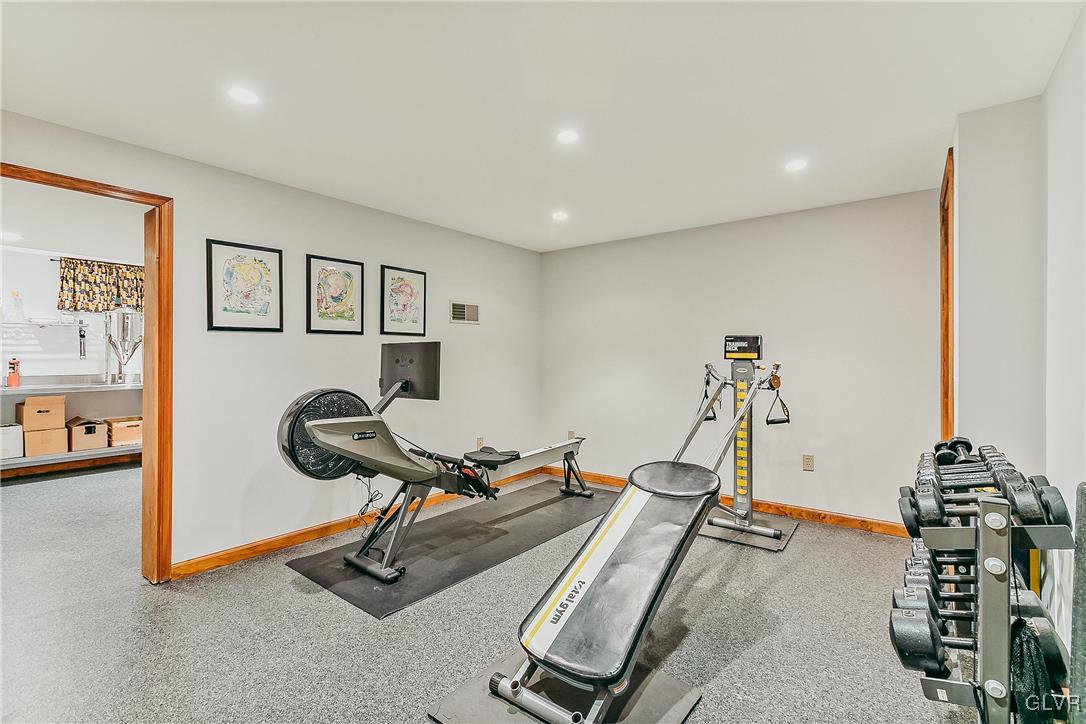 4216 Lakeside Drive Coplay, PA 18037 - Photo 18 of 36