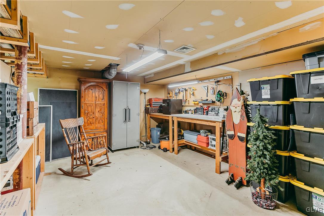 4216 Lakeside Drive Coplay, PA 18037 - Photo 20 of 36