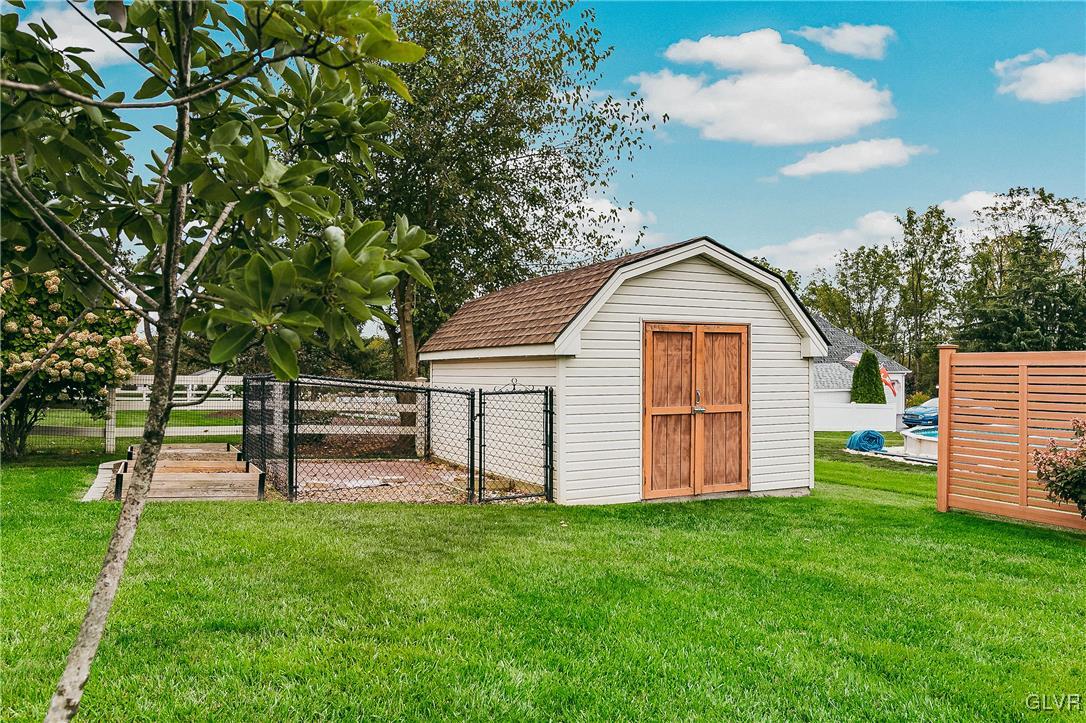 4216 Lakeside Drive Coplay, PA 18037 - Photo 26 of 36