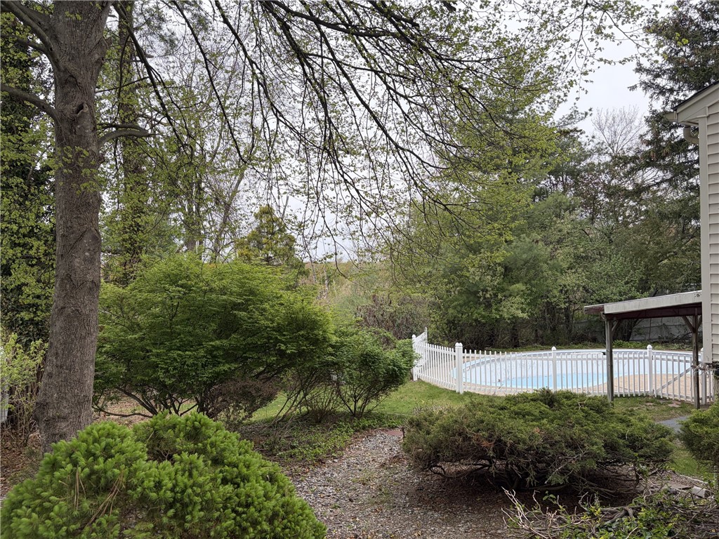 178 Hilton Road Warwick, RI 02889 - Photo 7 of 29