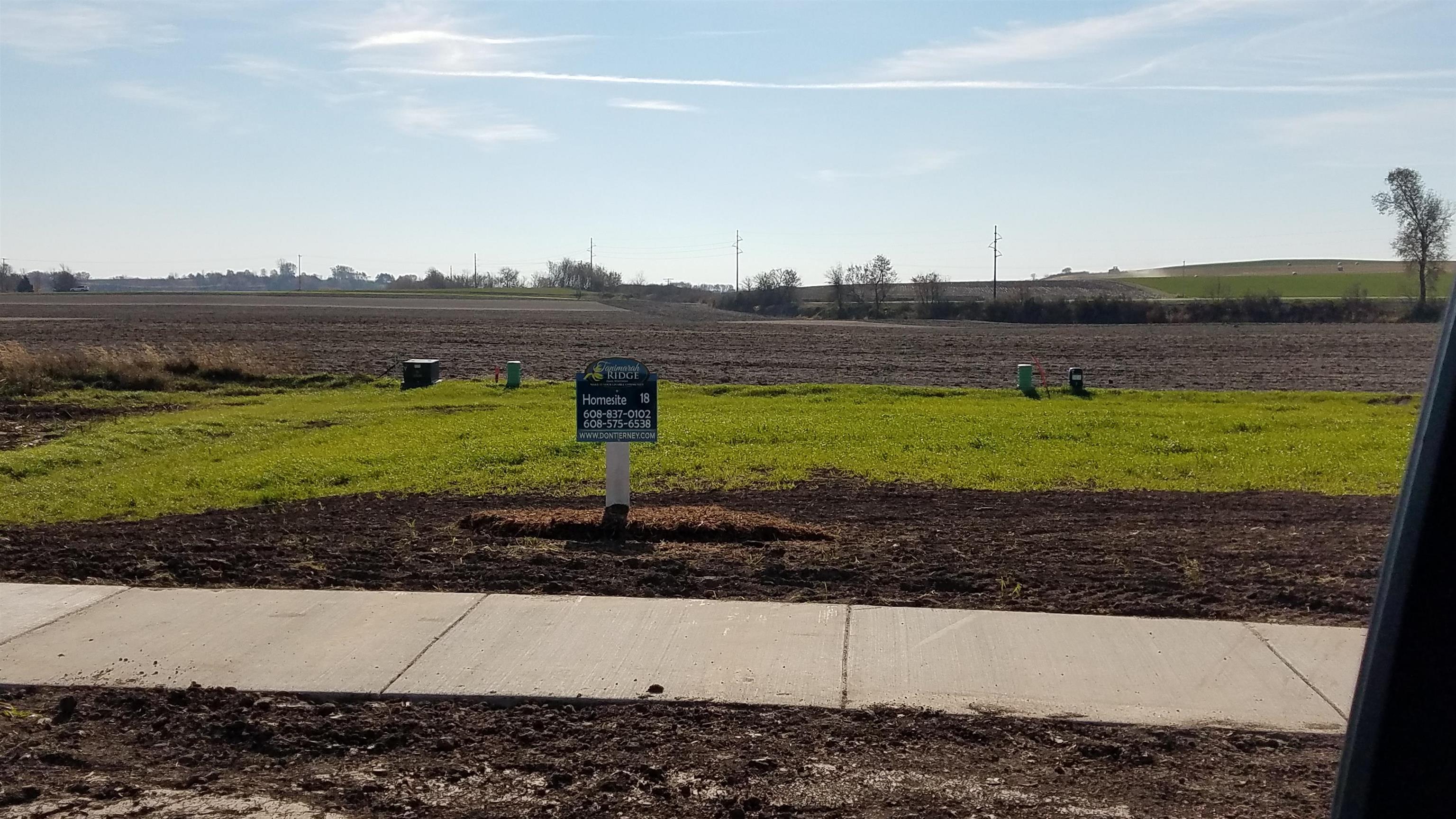 839 Capitol Drive Dane, WI 53529 - Photo 4 of 30