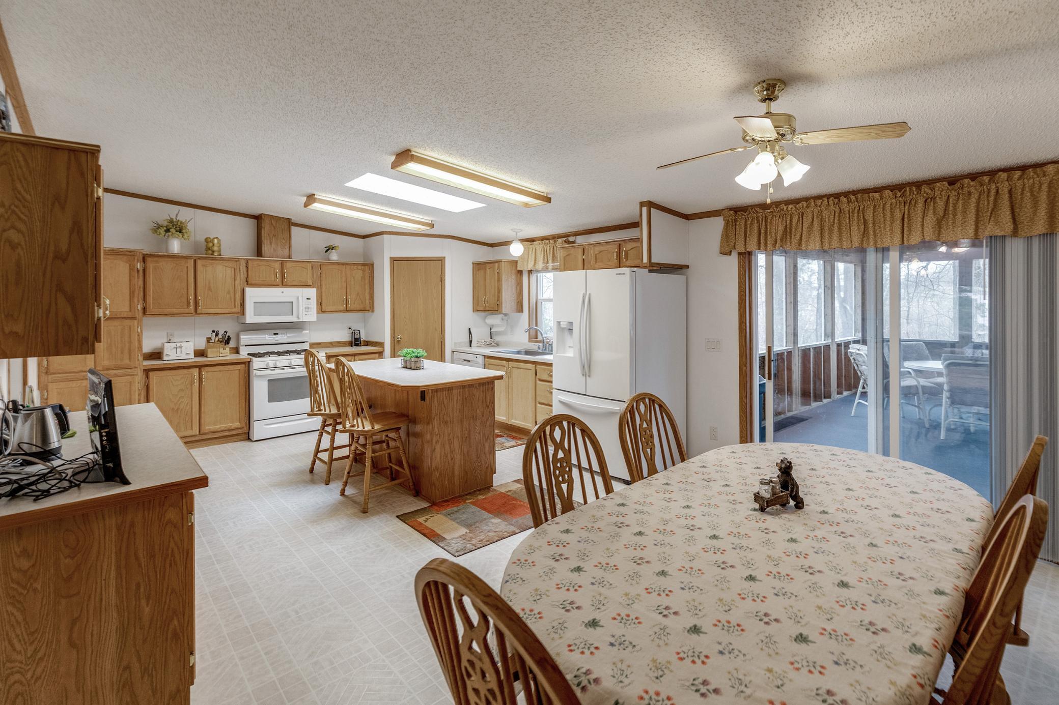 8378 Onigum Road Northwest Walker, MN 56484 - Photo 8 of 31