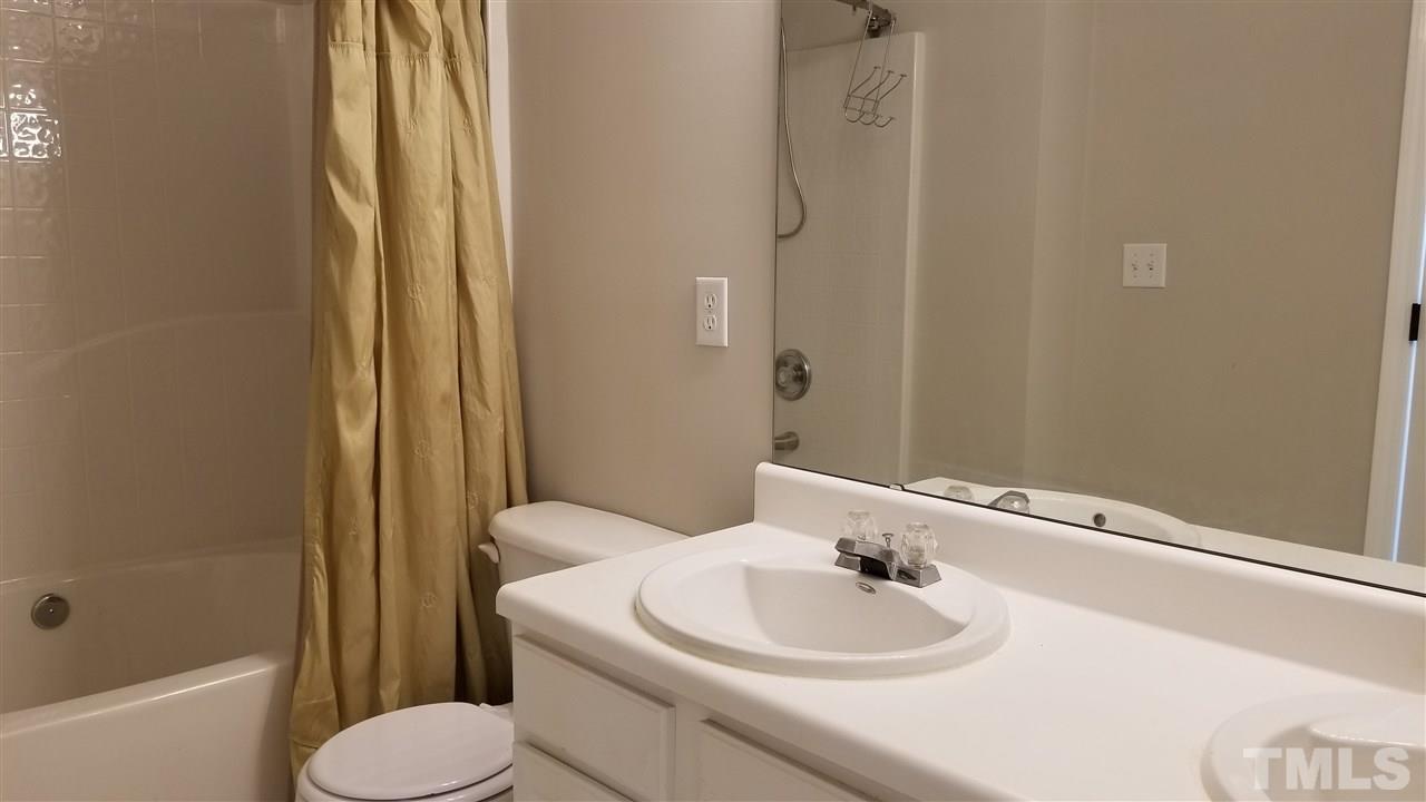 5213 Echo Ridge Road Raleigh, NC 27612 - Photo 10 of 19