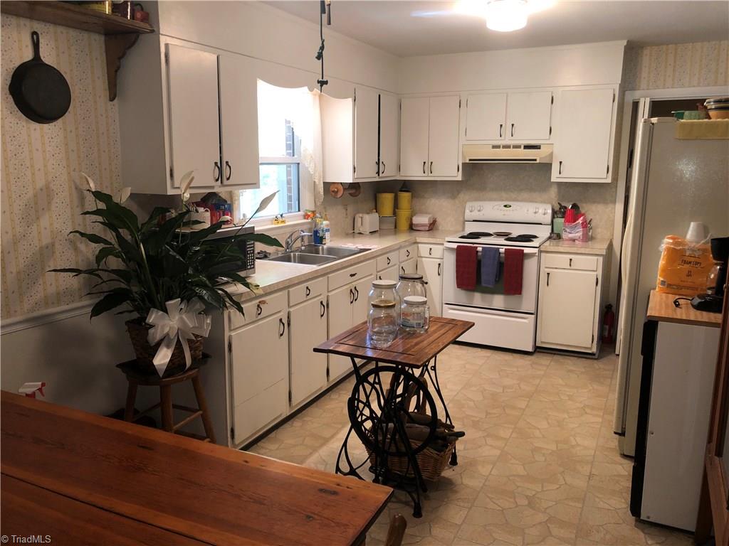 165 Carolina Road Mount Airy, NC 27030 - Photo 15 of 30 Gallery Image 15