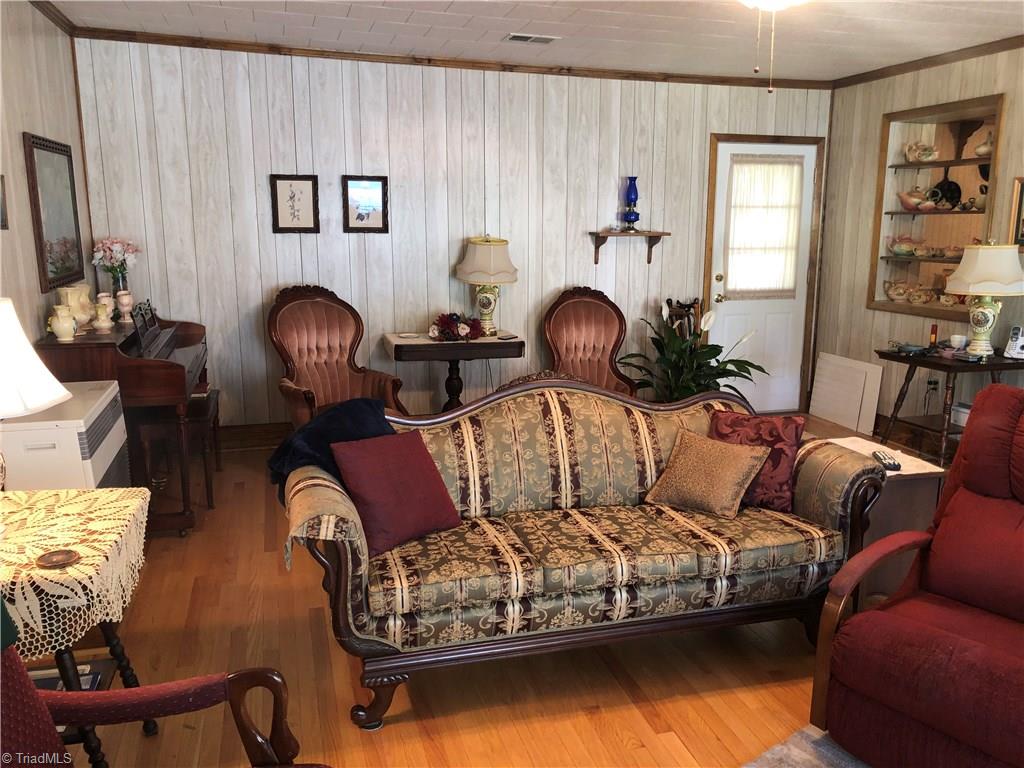 165 Carolina Road Mount Airy, NC 27030 - Photo 21 of 30 Gallery Image 21