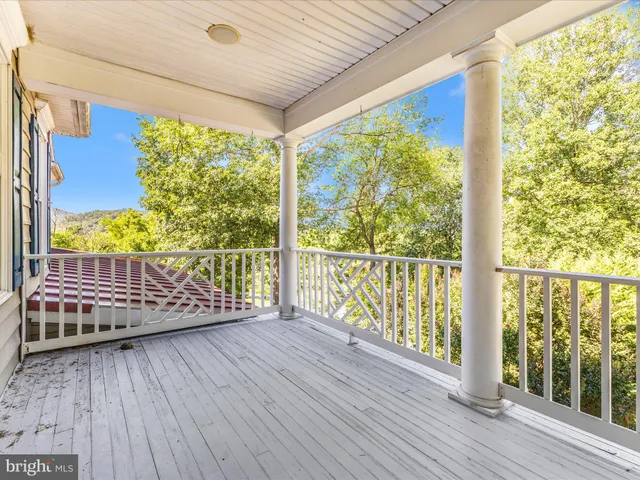 $975,000 | 2305 Mt Ephraim Road, Adamstown, MD 21710