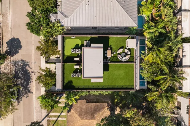 $2,500,000 | 3151 Hibiscus Street, Unit 3151, Miami, FL 33133