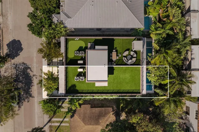 $2,500,000 | 3151 Hibiscus Street, Unit 3151, Miami, FL 33133