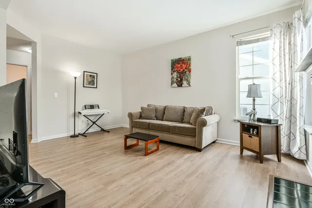 $390,000 | 9668 Troon Court, Carmel, IN 46032