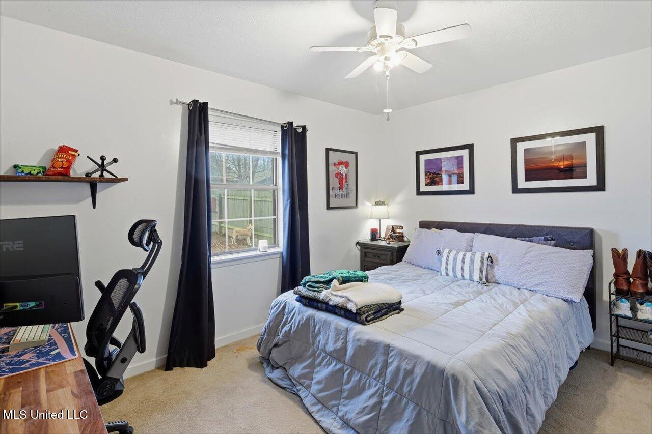 229 Greenfield Place Brandon, MS 39047 - Photo 26 of 38 Guest Bedroom 2