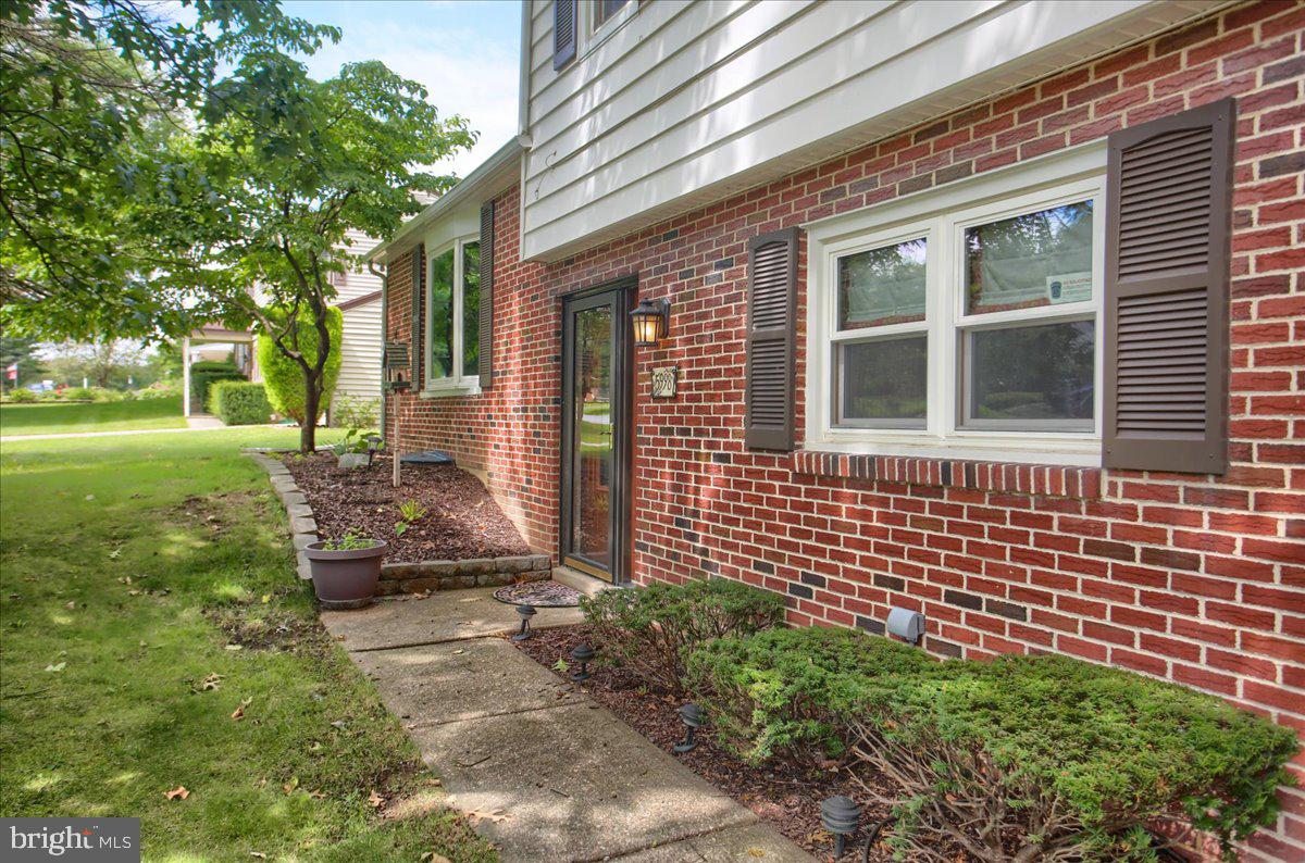 5998 Timothy Road Harrisburg, PA 17112 - Photo 2 of 50 Gallery Image 2