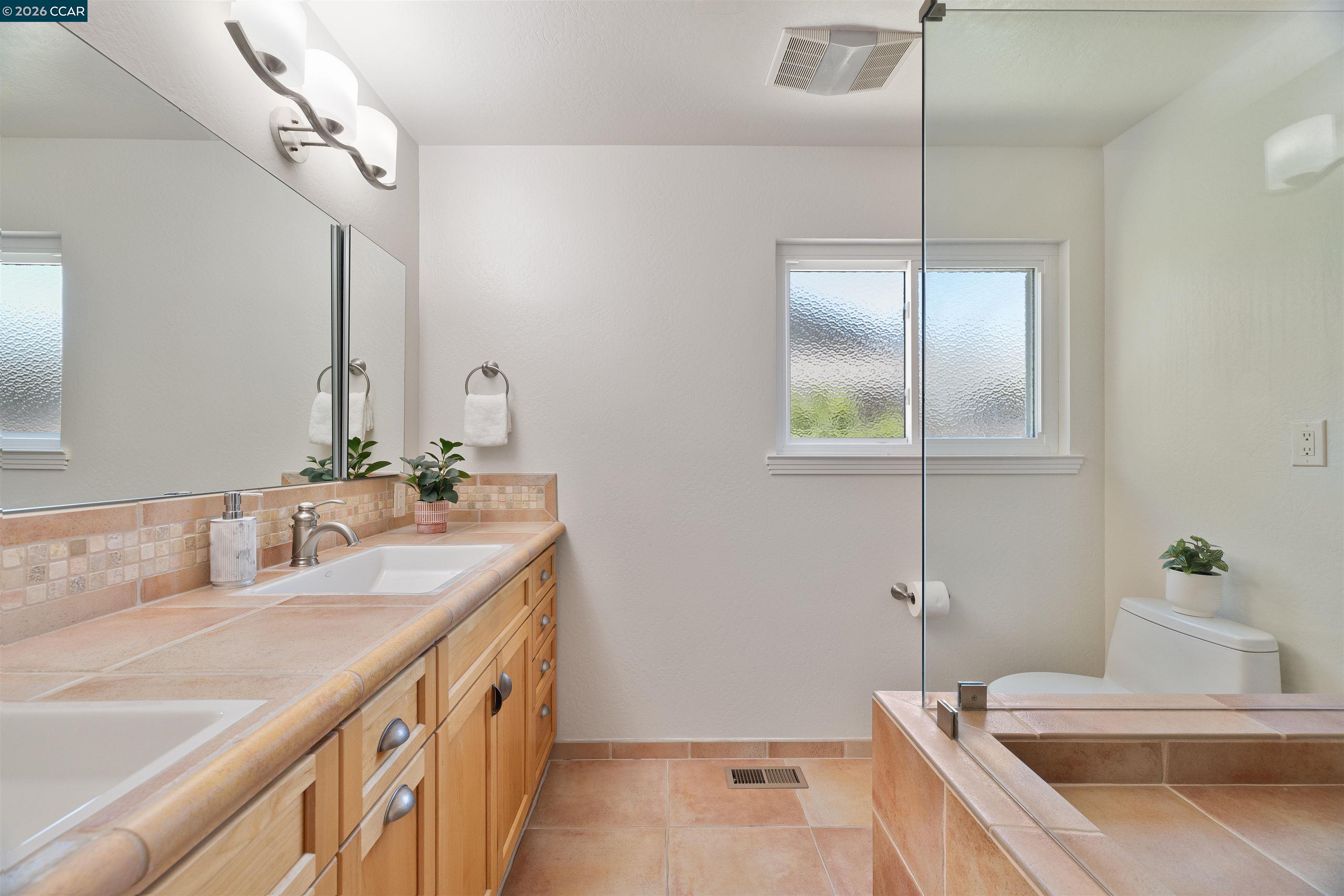 2082 Stratton Road Walnut Creek, CA 94598 - Photo 39 of 55