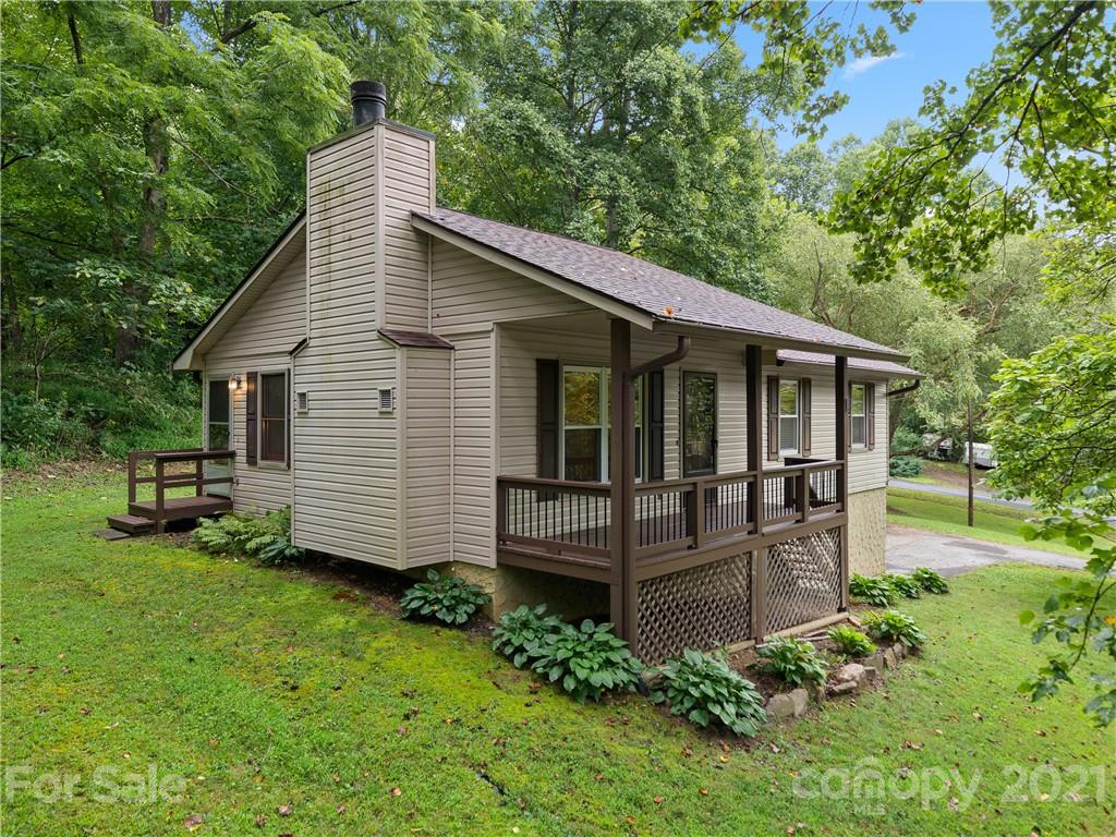 779 Bee Tree Road Swannanoa, NC 28778 - Photo 2 of 21 Gallery Image 2