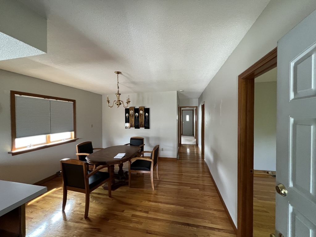 9 Indian Leap Street, Unit 1 Springfield, MA 01151 - Photo 7 of 14
