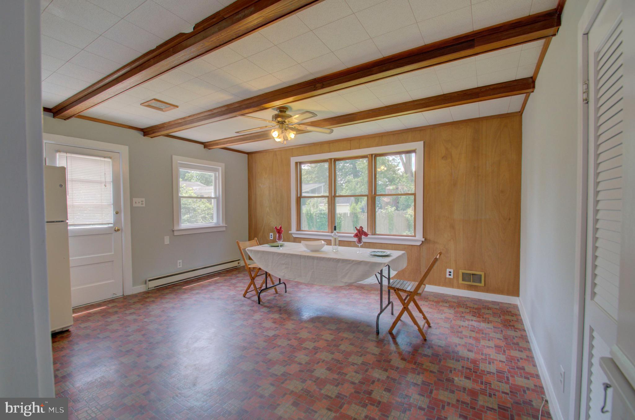 13302 Holdridge Road Silver Spring, MD 20906 - Photo 10 of 33 Kitchen/Family Room