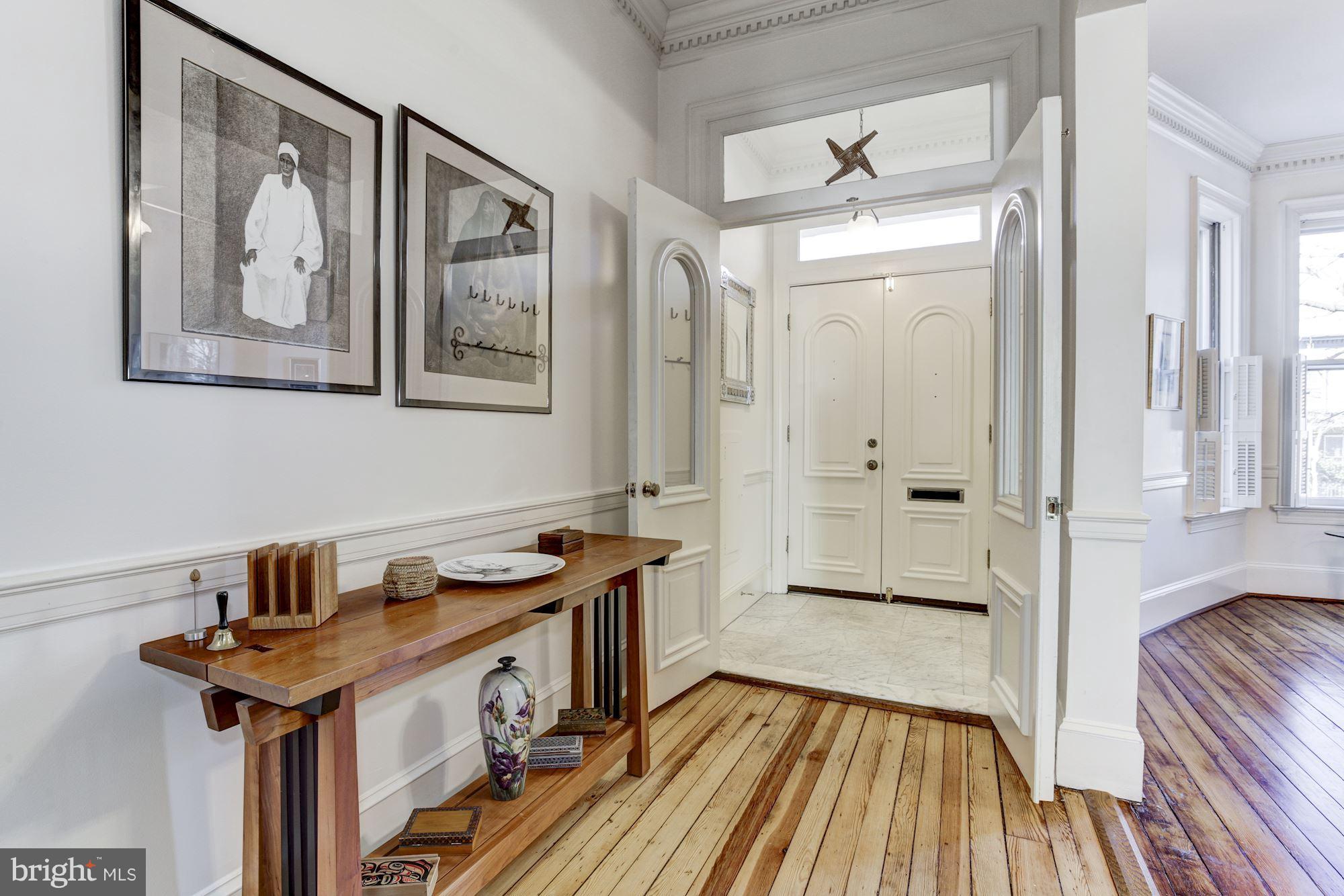 210 6th Street Southeast Washington, DC 20003 - Photo 10 of 23 Interior (General)