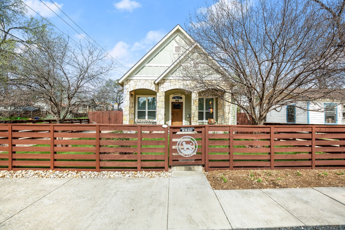 1900 Holly Street Austin, TX 78702 - Photo 1 of 1