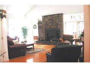 242 Exeter Road Hampton, NH 03842 - Photo 5 of 9