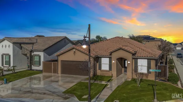 $450,000 | Undisclosed Address, Shafter, CA 93263