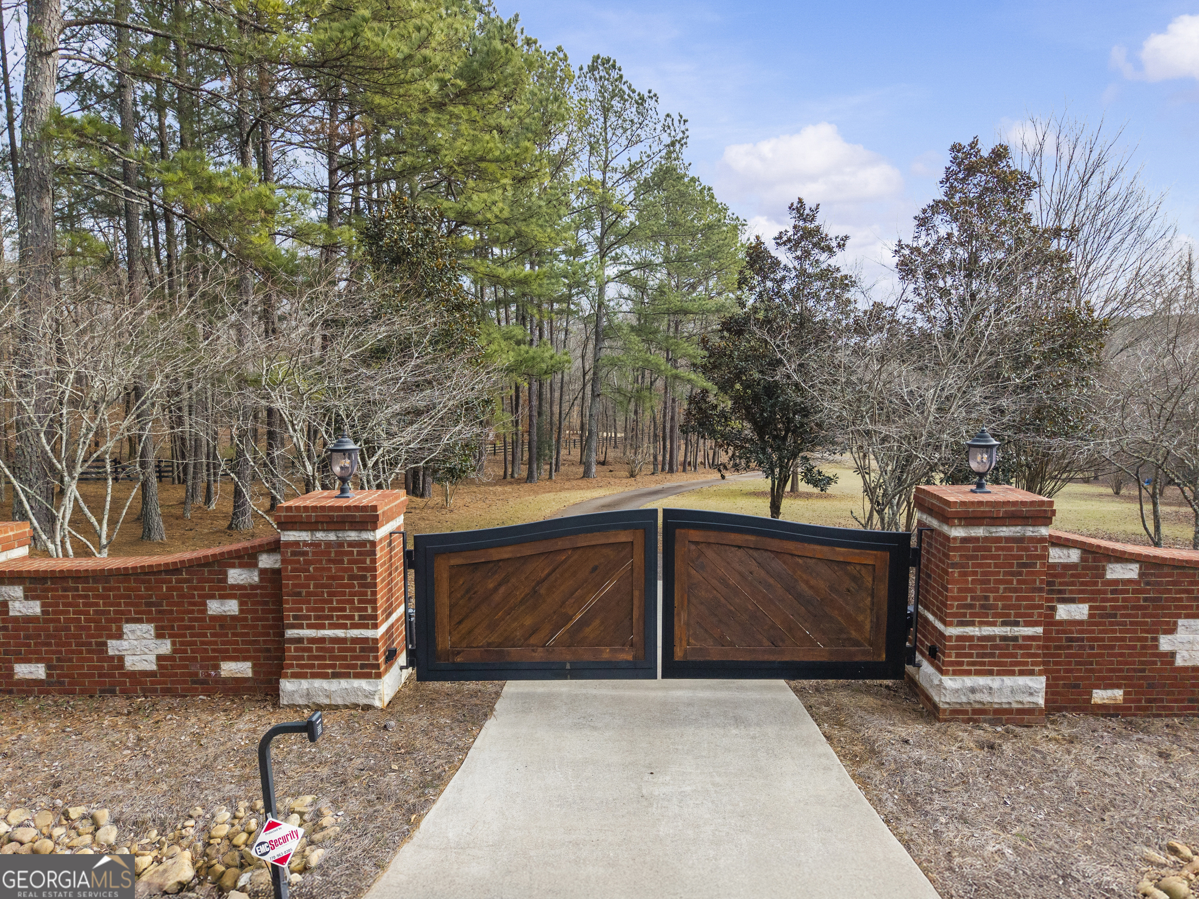 1171 River Run Bishop, GA 30621 - Photo 11 of 78