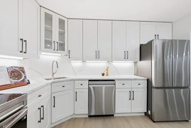 $698,000 | 131 Coolidge Avenue, Unit 122, Watertown, MA 02472