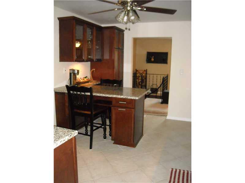 344 Oak Road Plum, PA 15239 - Photo 8 of 25 Kitchen. Some under cabinet lighting.