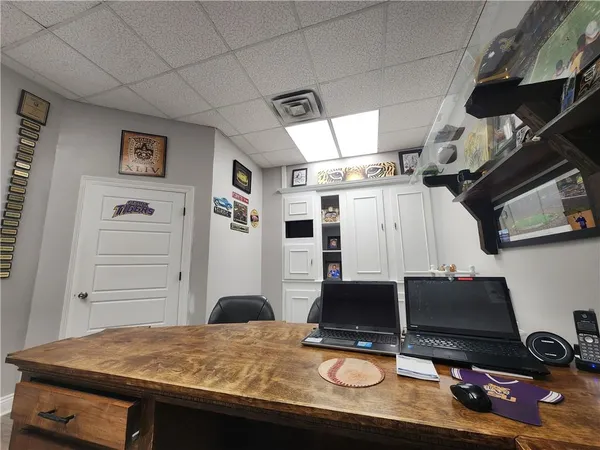 $645,000 | 1604 Metro Drive, Alexandria, LA 71301