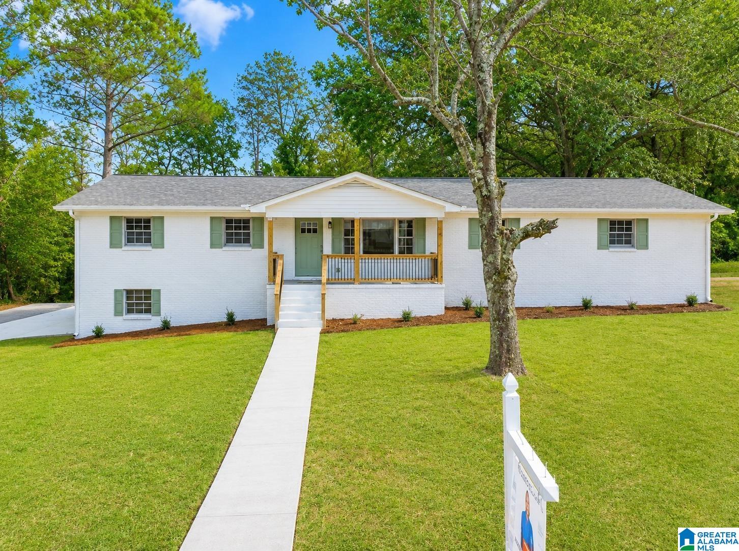 2401 16th Street Calera, AL 35040 - Photo 1 of 20