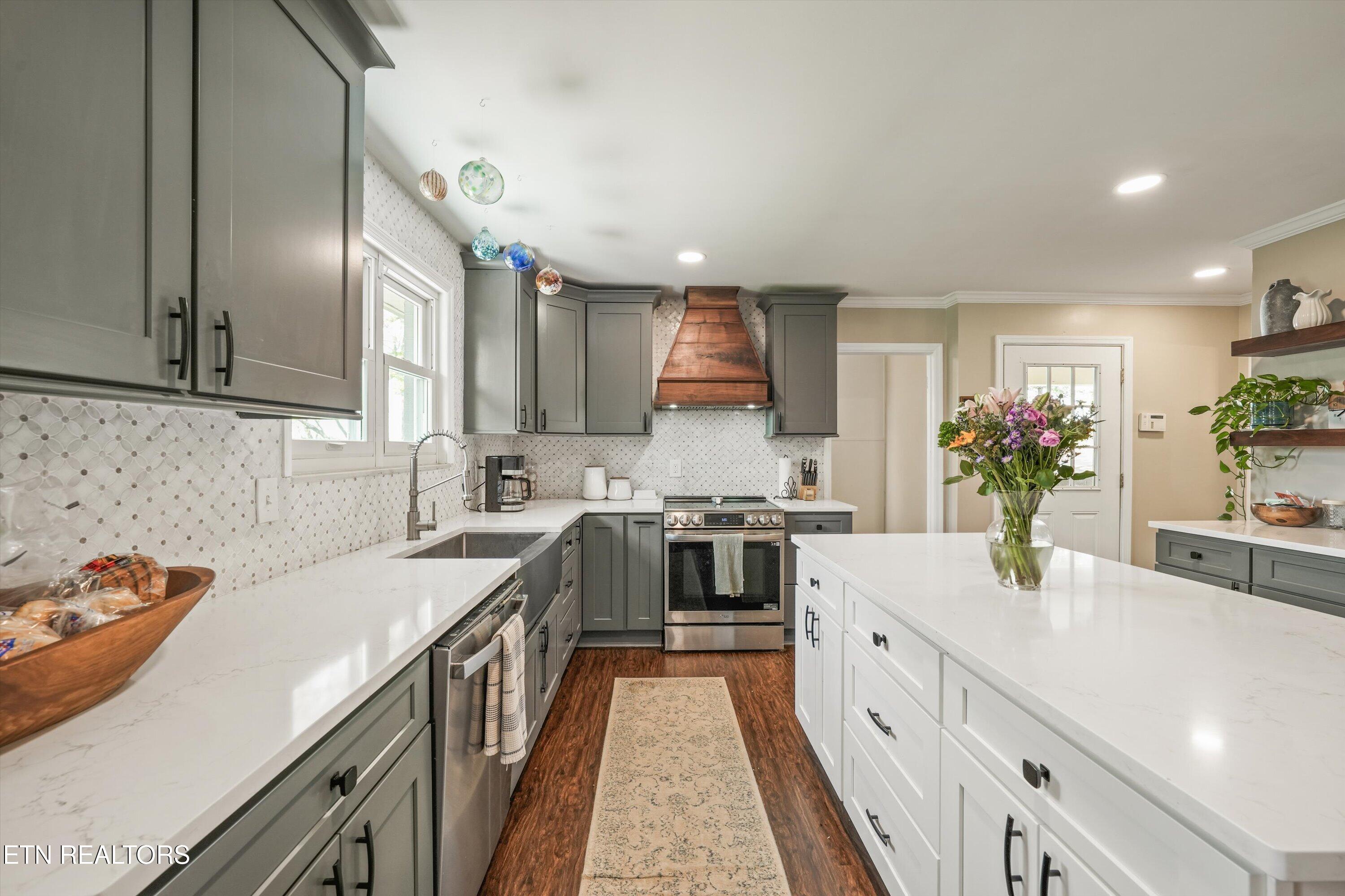 429 Old Glory Road Maryville, TN 37801 - Photo 3 of 57 Custom Kitchen