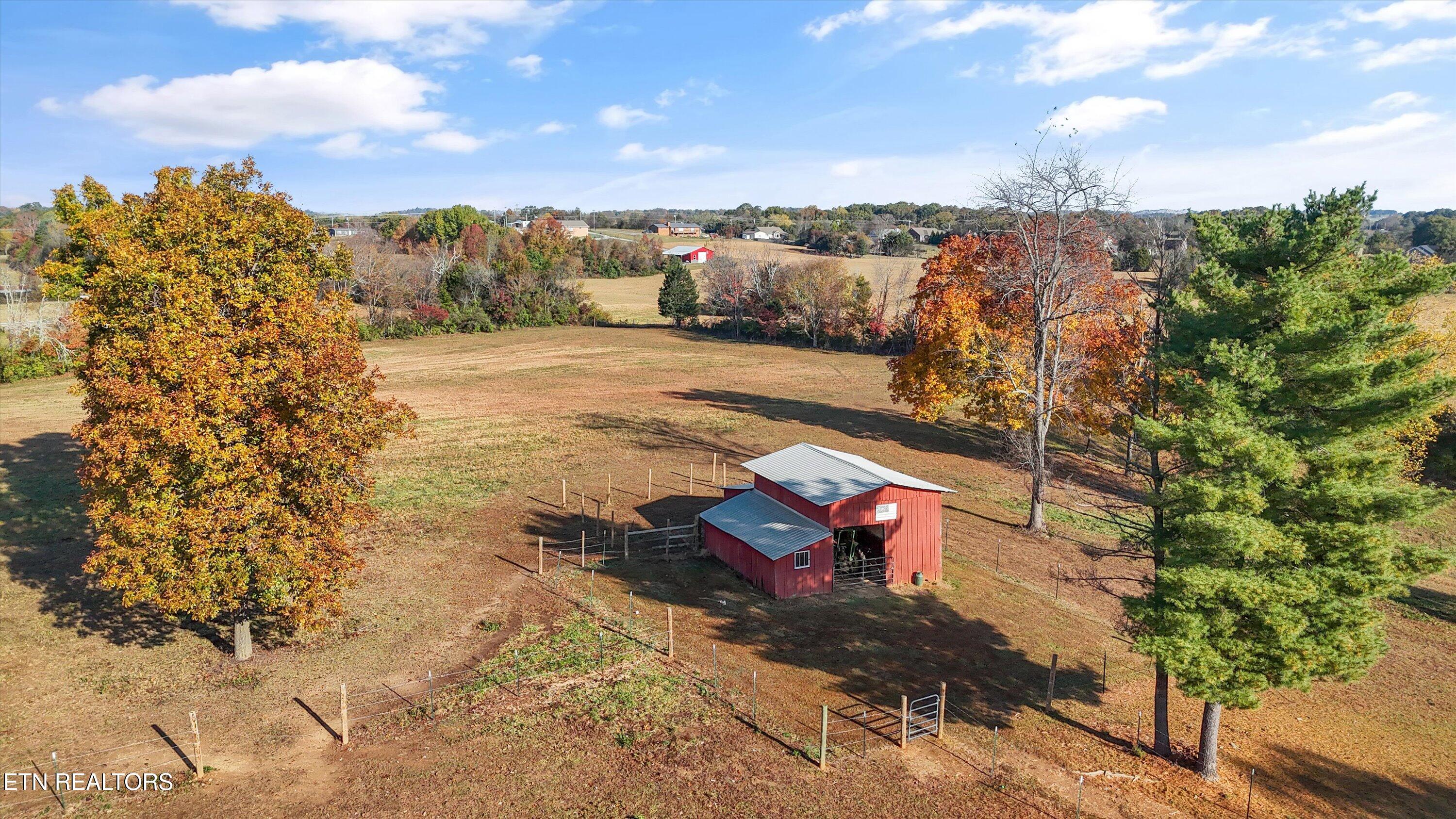 429 Old Glory Road Maryville, TN 37801 - Photo 46 of 57 Autumn Really Shines