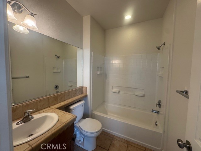 2310 Capri Chowchilla, CA 93610 - Photo 8 of 28