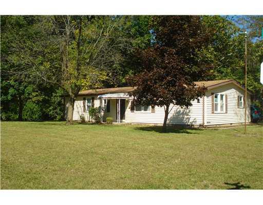 36 Shady Lane Springfield, OH 45504 - Photo 2 of 25