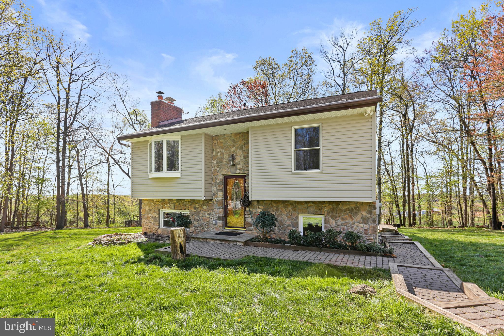 1815 Hampstead Mexico Road Westminster, MD 21157 - Photo 2 of 34 Terrific Stone and siding exterior.