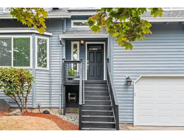 a view of a entryway front of house
