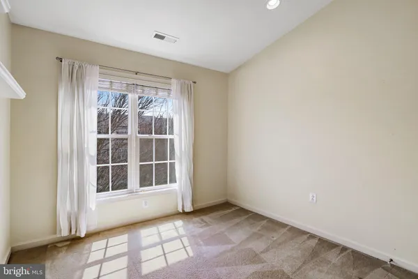 $3,250 | 1609 Poplar Run Drive, Silver Spring, MD 20906