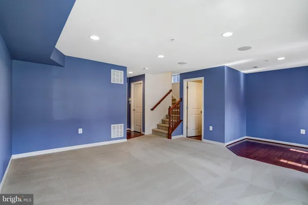 $3,250 | 1609 Poplar Run Drive, Silver Spring, MD 20906