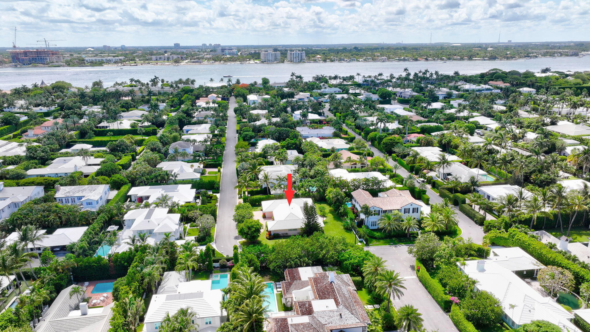 217 Plantation Road Palm Beach, FL 33480 - Photo 22 of 41 54-web-or-mls-DJI_20260518070942_0021_D_