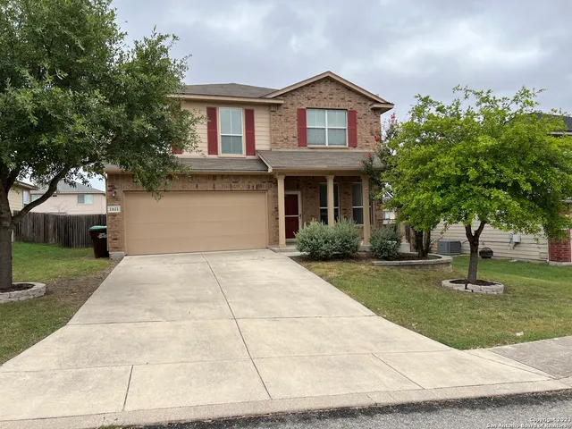 $1,950 | 11611 Wayward Daisy, San Antonio, TX 78245
