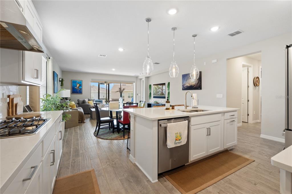 2846 High Pointe Circle Clermont, FL 34711 - Photo 7 of 44