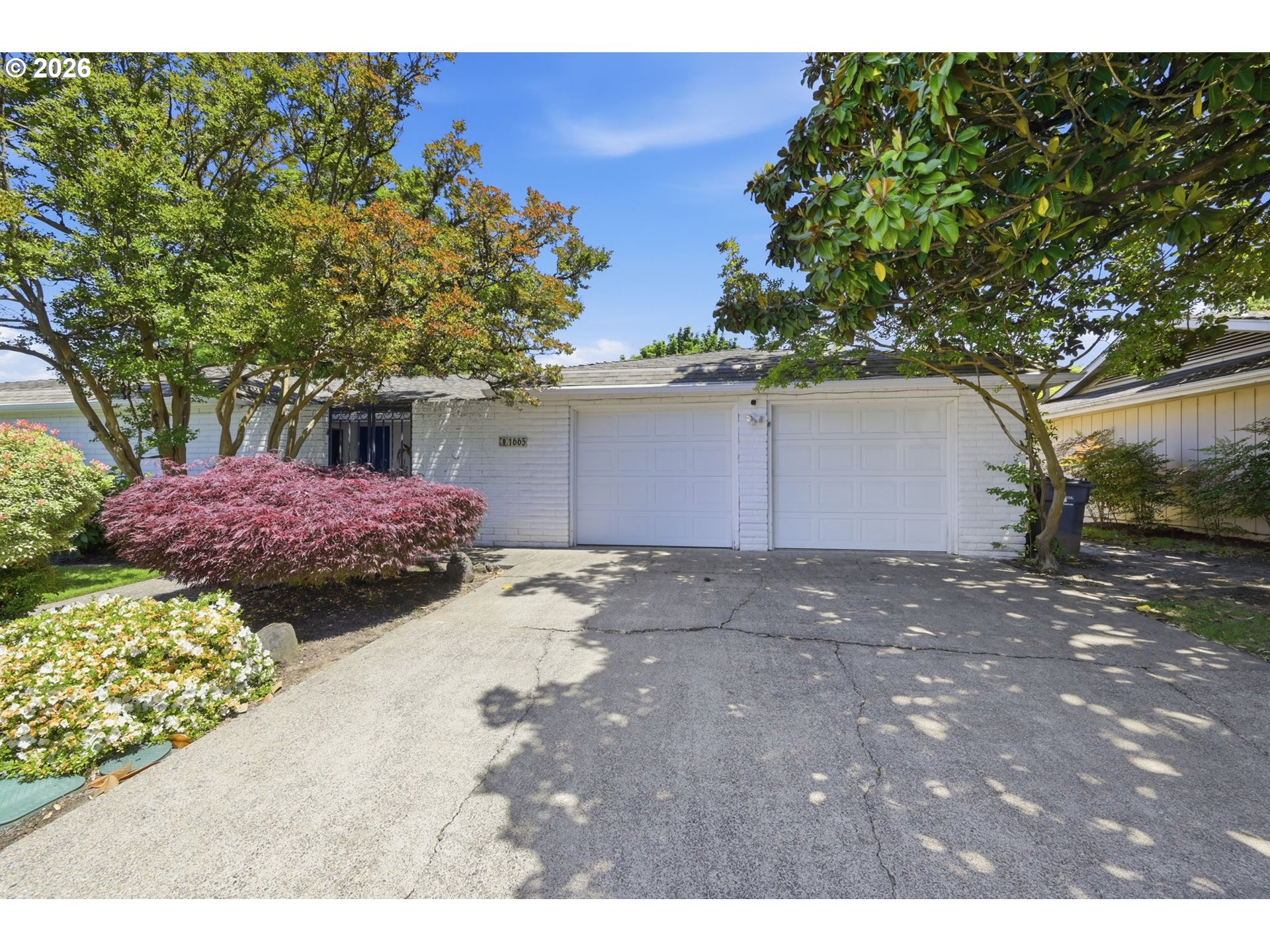 1665 Adkins Street Eugene, OR 97401 - Photo 3 of 46
