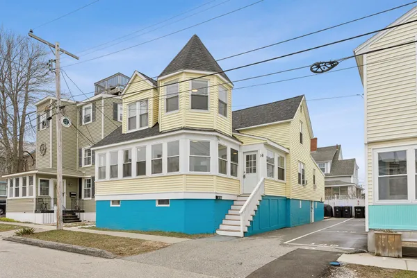 $939,000 | 16 Union Avenue, Old Orchard Beach, ME 04064