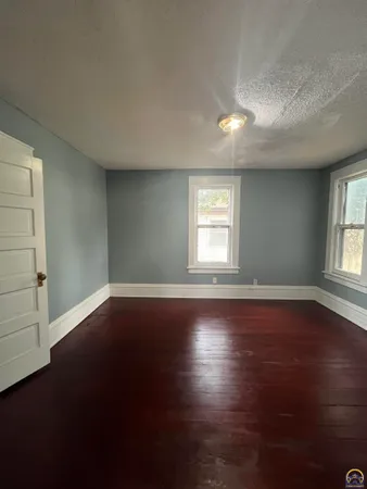 $1,450 | 810 Exchange Street, Emporia, KS 66801