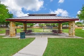25411 Overbrook Terrace Lane Katy, TX 77494 - Photo 24 of 30 Plan a 'day at beach' (pool) or enjoy a home packed picnic!