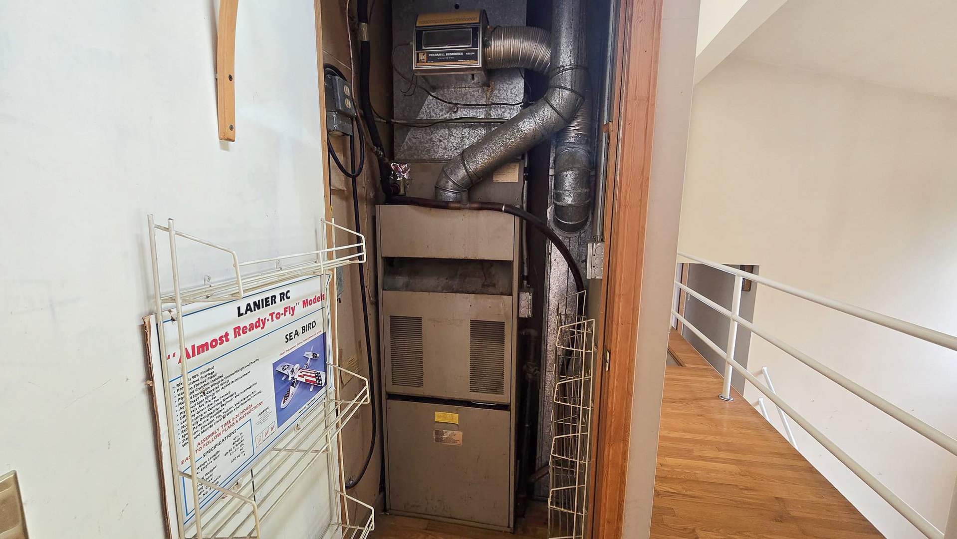 2736 Helen Drive Glenview, IL 60025 - Photo 39 of 47 a utility room with dryer and washer