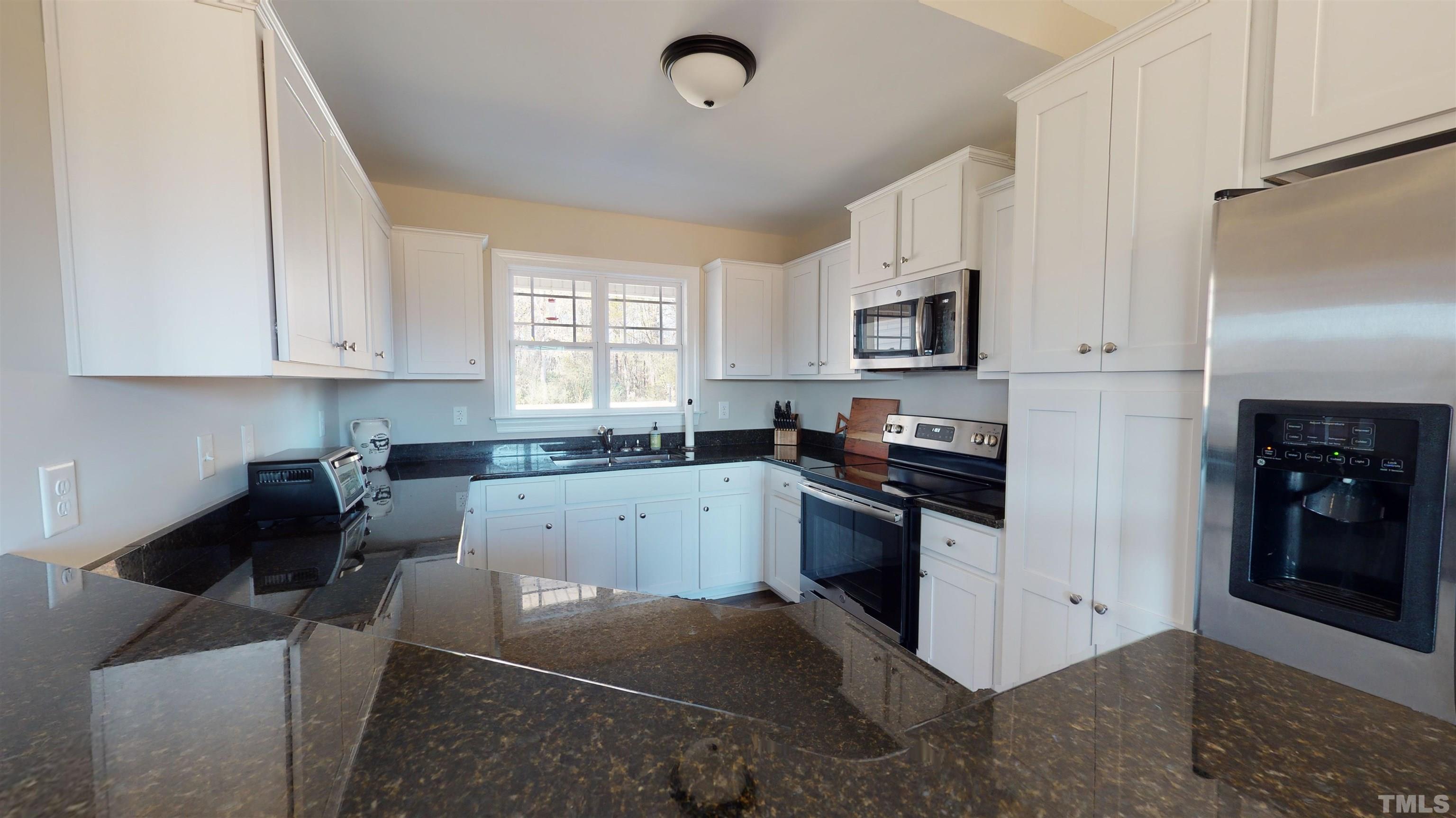 240 Bill Avery Road Coats, NC 27521 - Photo 6 of 27 Gallery Image 6