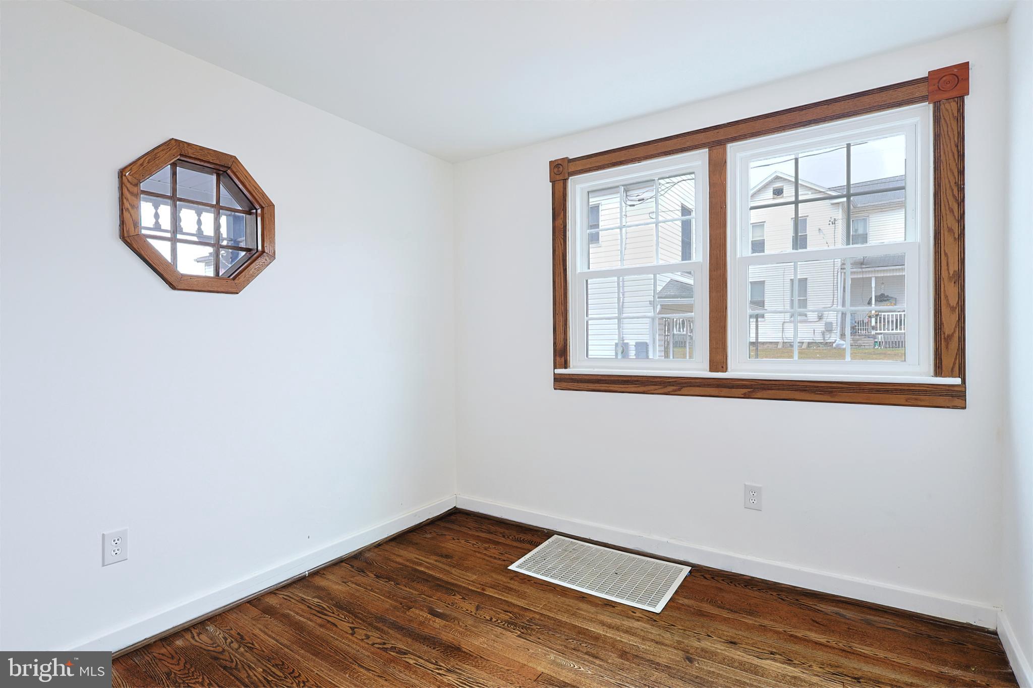 409 Springdale Street Cumberland, MD 21502 - Photo 25 of 69