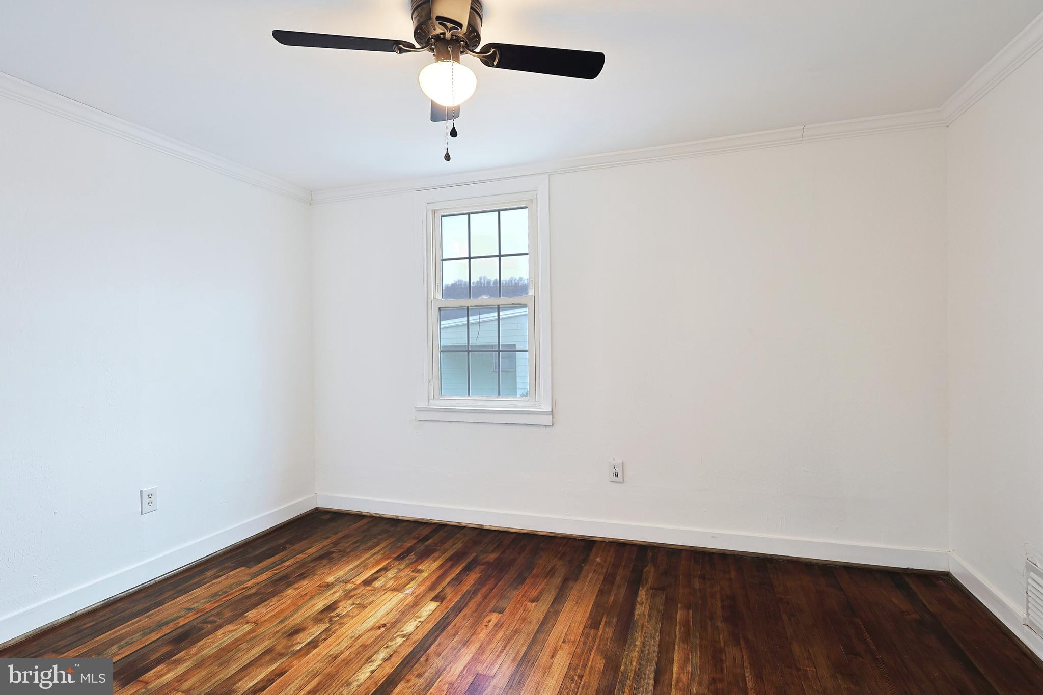 409 Springdale Street Cumberland, MD 21502 - Photo 35 of 69 Bedroom #2