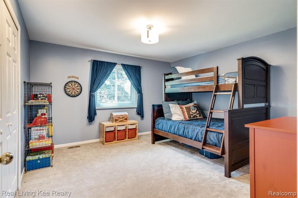 1730 Jason Circle Rochester Hills, MI 48306 - Photo 24 of 31